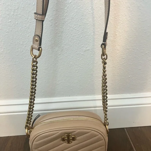 Tory Burch Small Kira Chevron Quilted Crossbody Bag - Picture 6 of 7